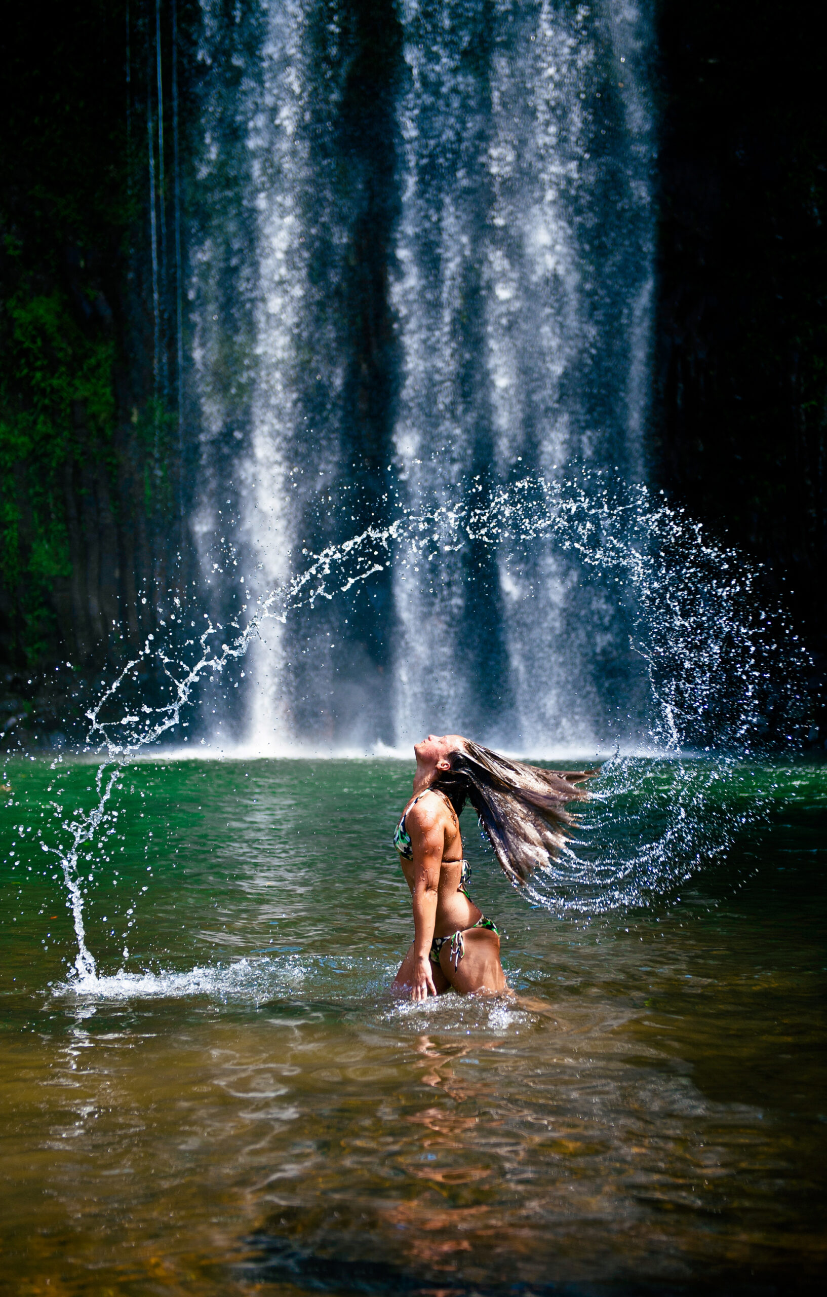 motion hair cairnes australia waterfall