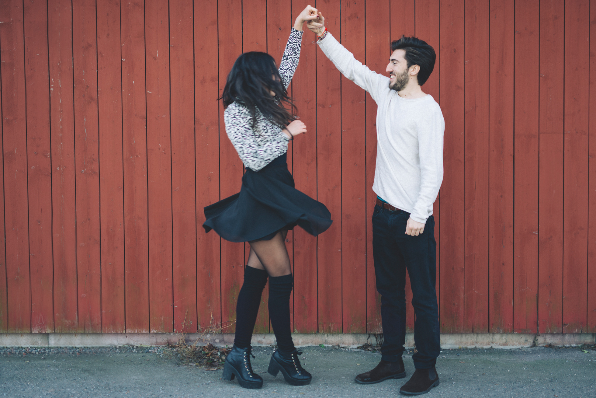 Love session at Vaxholm, Stockholm. Karleksfotografering vi Vaxh